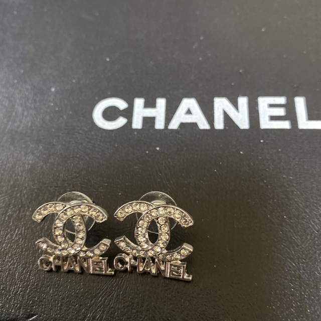 CHANEL - [ CHANELノベルティー キラキラゴージャス 新品:未使用 ]の通販 by まとめ買い、フォローワー様お値引き致します🦋