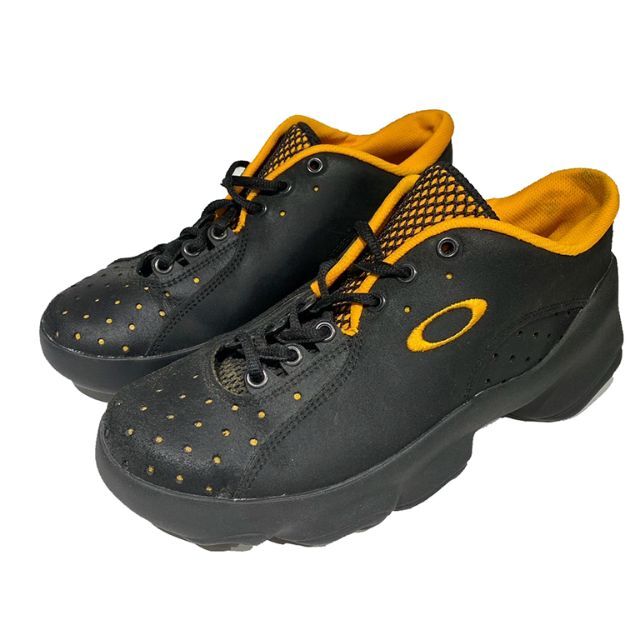 OAKLEY Y2K SHOES SIZE 8