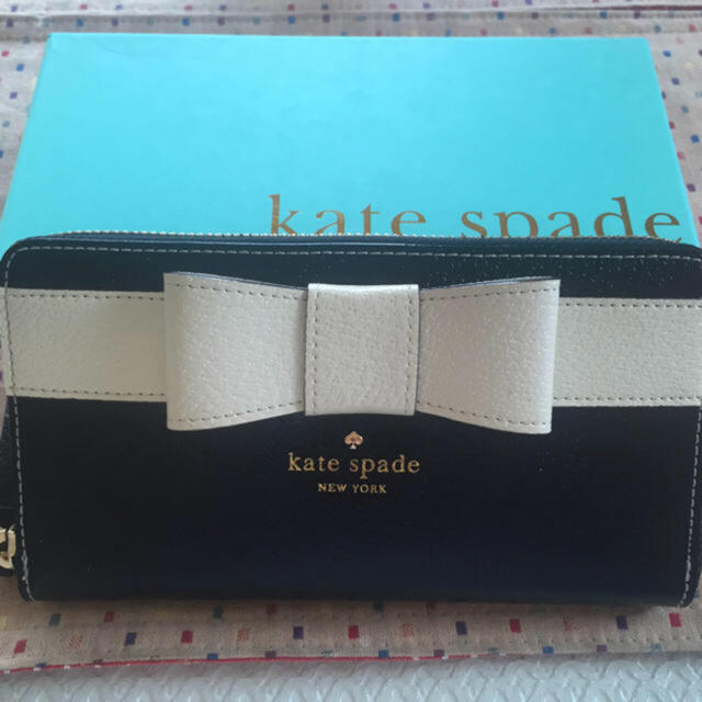kate spade new york(ケイトスペードニューヨーク)の新品 kate spade レザー 長財布 レディースのファッション小物(財布)の商品写真