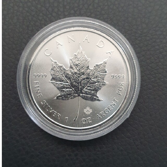 2023年 カナダ メイプルリーフ １オンス9999純銀 5ドル銀貨