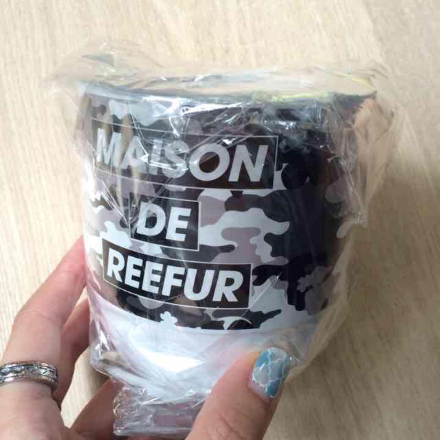 Maison de Reefur(メゾンドリーファー)の新品未使用！非売品 メゾンドリーファー迷彩プラマグカップ インテリア/住まい/日用品のキッチン/食器(グラス/カップ)の商品写真