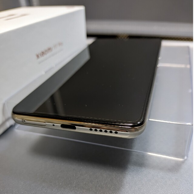 Xiaomi 11TPRO 8GB/128GB ムーンライトホワイト スマホ/家電/カメラのスマートフォン/携帯電話(スマートフォン本体)の商品写真