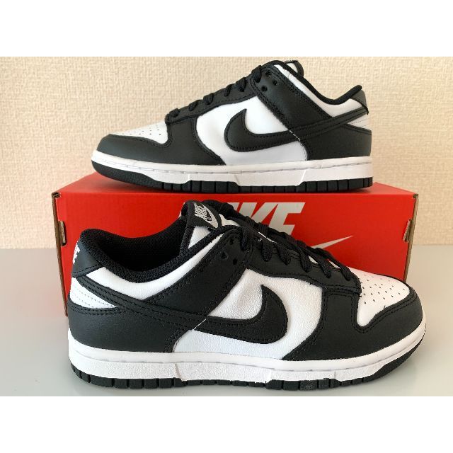 NIKE(ナイキ)のNike Dunk Low Retro “White/Black” レディースの靴/シューズ(スニーカー)の商品写真