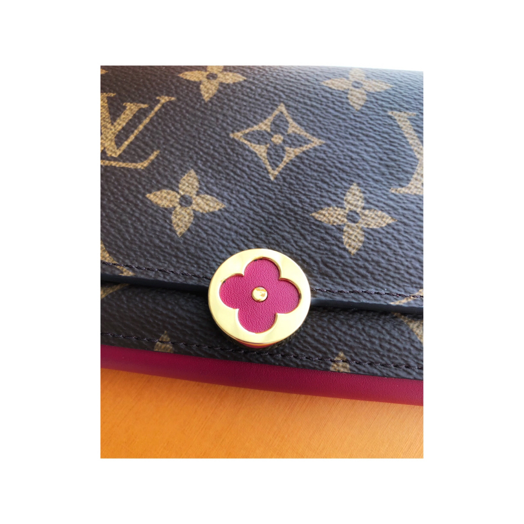 LOUIS VUITTON♡ポルトフォイユ フロールコンパクト♡未使用に近い LOUIS VUITTON♡ポルトフォイユ フロールコンパクト♡未使用に近い
