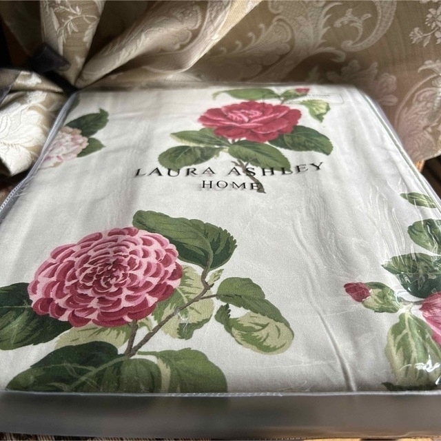 LAURA ASHLEY(ローラアシュレイ)の英国 LAURA ASHLAY HOME 【CAMILLE】デュべカバーシングル インテリア/住まい/日用品の寝具(シーツ/カバー)の商品写真