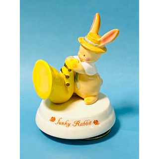 サンキョー(SANKYO)の【 美品 】Sankyo  陶器製  Funky Rabbit  オルゴール(オルゴール)