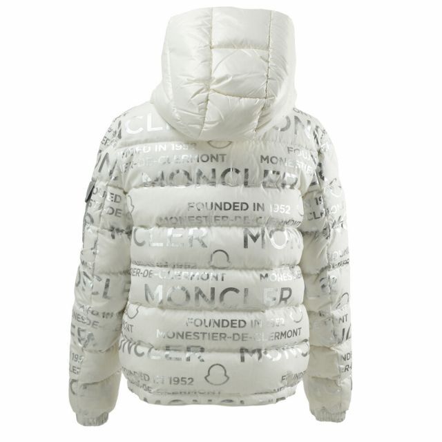 MONCLER(モンクレール)の【BLACK】MONCLER ダウンジャケット レディースのジャケット/アウター(ダウンジャケット)の商品写真