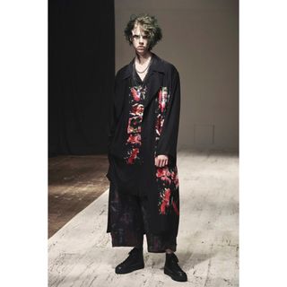 ヨウジヤマモトプールオム(Yohji Yamamoto POUR HOMME)のYohj iYamamoto 22SS look20 ロングドレスシャツ(シャツ)