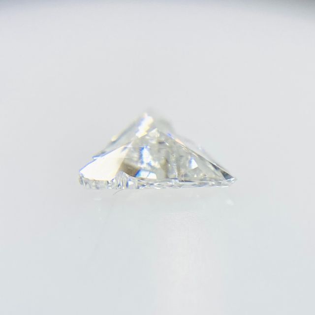 Horse headの形！ E VS2/0.385ct/RT1998/CGL 7