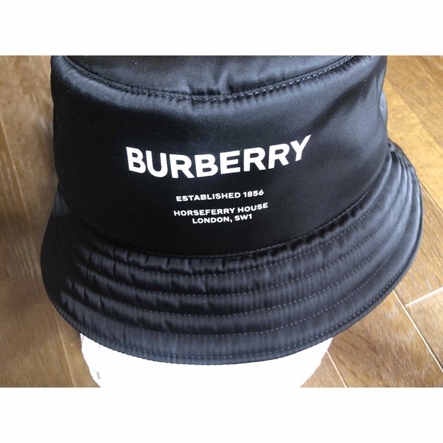 BURBERRY(バーバリー)のBURBERRY バケットハット　新品未使用 メンズの帽子(ハット)の商品写真