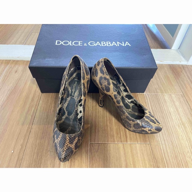 DOLCE&GABBANA(ドルチェアンドガッバーナ)のドルガバ☆レオパード柄　ピンヒール　パンプス レディースの靴/シューズ(ハイヒール/パンプス)の商品写真