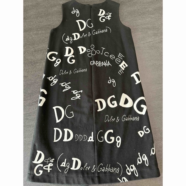 DOLCE&GABBANA(ドルチェアンドガッバーナ)のドルチェ& ガッバーナ　キッズワンピース　12A キッズ/ベビー/マタニティのキッズ服女の子用(90cm~)(ワンピース)の商品写真