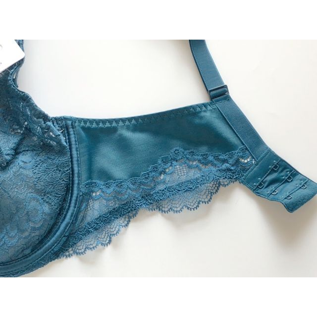 Simone Perele(シモーヌペレール)のF70☆シモーヌペレール simone perele　ECLAT　美レースブラ レディースの下着/アンダーウェア(ブラ)の商品写真