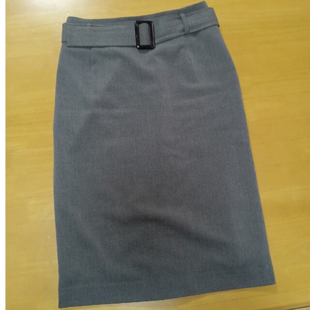 INDEX(インデックス)のインデックス　ベルト付きタイトスカート レディースのスカート(ひざ丈スカート)の商品写真