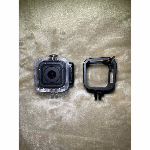 GoPro(ゴープロ)のGoPro hero5 session （64㎇メモリーカード付き） スマホ/家電/カメラのカメラ(その他)の商品写真