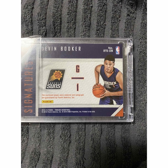 貴重/Devin Booker Rookie Jersey Autoの通販 by tomo shop9999｜ラクマ