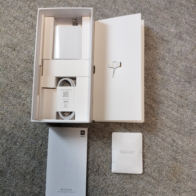 Xiaomi　Mi 11 Lite 5G　シャオミ　SIMフリー　ミントグリーン