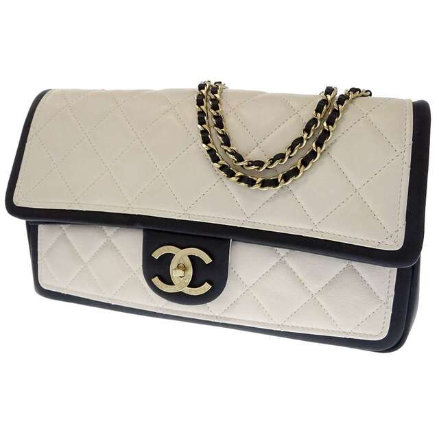 注目の福袋! シャネル - CHANEL チェーンショルダーバッグ バイカラー