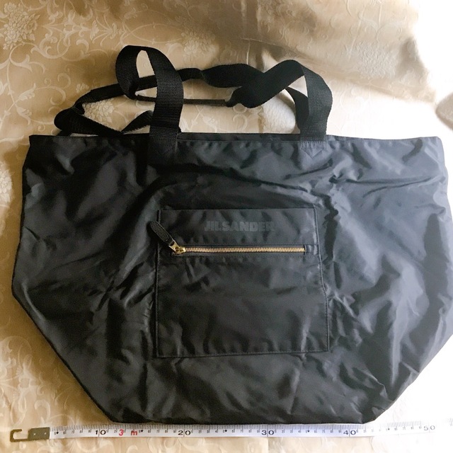 Jil Sander(ジルサンダー)の【お値下げ】JIL SANDER（ジル サンダー）大型バッグ、ブラック、新品 レディースのバッグ(トートバッグ)の商品写真