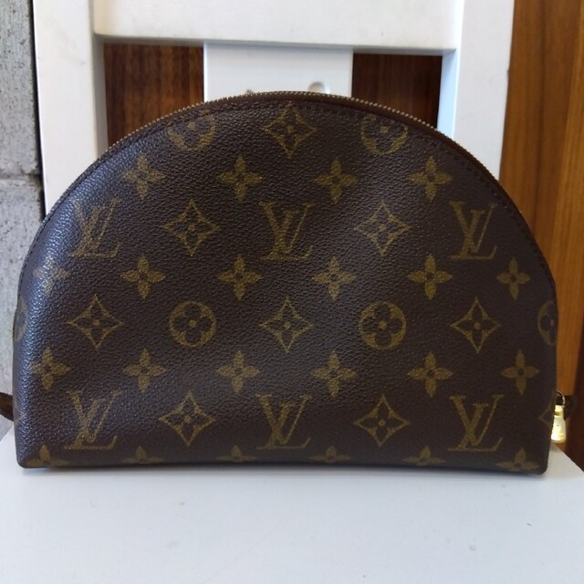 LOUIS VUITTON(ルイヴィトン)のルイヴィトン　コスメポーチ　化粧ポーチ　GM ルイ・ヴィトン レディースのファッション小物(ポーチ)の商品写真