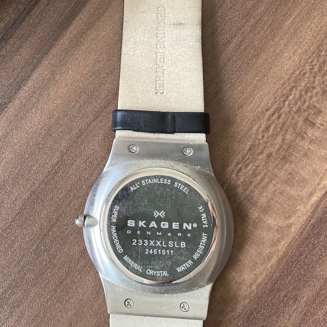 SKAGEN(スカーゲン)のSKAGEN 腕時計　black　233XXLSLB メンズの時計(腕時計(アナログ))の商品写真