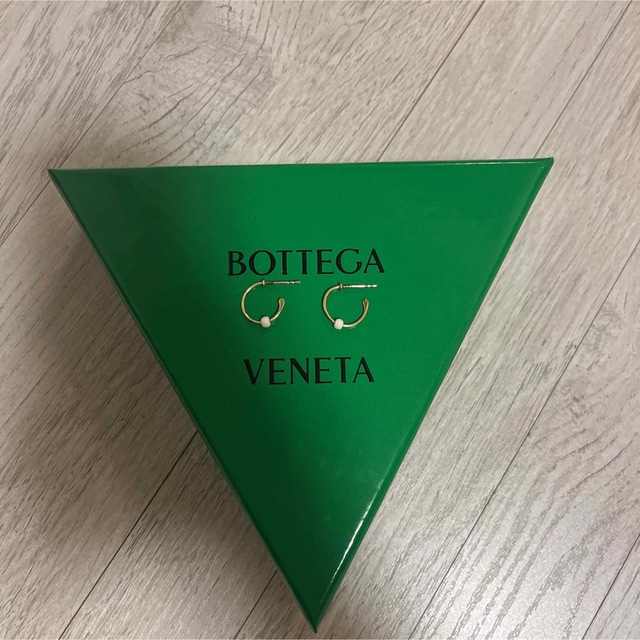 Bottega Veneta(ボッテガヴェネタ)のbottega veneta  Essentials ビーズフープピアス メンズのアクセサリー(ピアス(両耳用))の商品写真