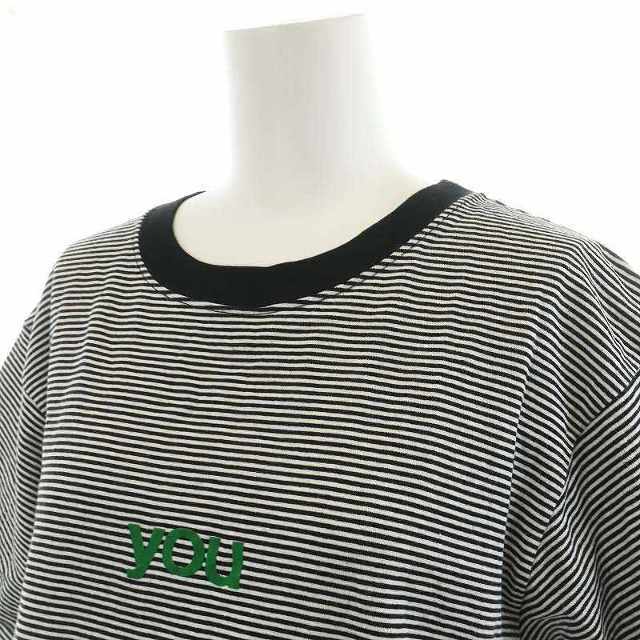 SLOBE IENA(スローブイエナ)のSLOBE IENA  Tシャツ カットソー クルーネック ロゴ 黒 白 レディースのトップス(Tシャツ(半袖/袖なし))の商品写真