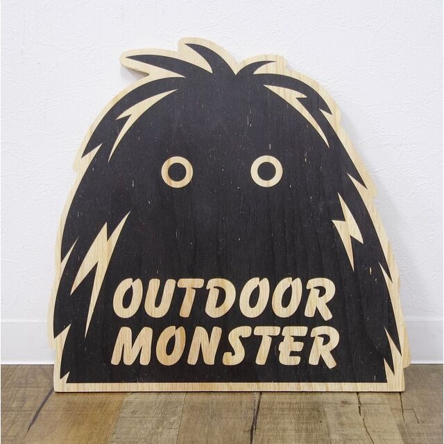 美品 アウトドア モンスター OUTDOOR MONSTER フリーボード 405×430×10(ｈ)ｍｍ 木板 キャンプ アウトドア