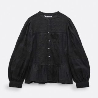 ザラ(ZARA)のzaraレースペプラムブラウス　ブラック　XS(シャツ/ブラウス(長袖/七分))