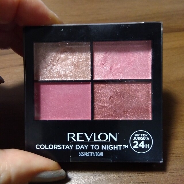 REVLON(レブロン)のレブロン　カラーステイデイトゥ　ナイトアイシャドウ　クアッド565パーティー コスメ/美容のベースメイク/化粧品(アイシャドウ)の商品写真