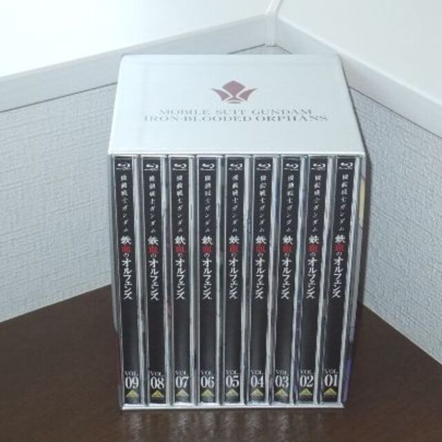 機動戦士ガンダム鉄血のオルフェンズ 特装限定版 全9巻 [Blu-ray]の ...