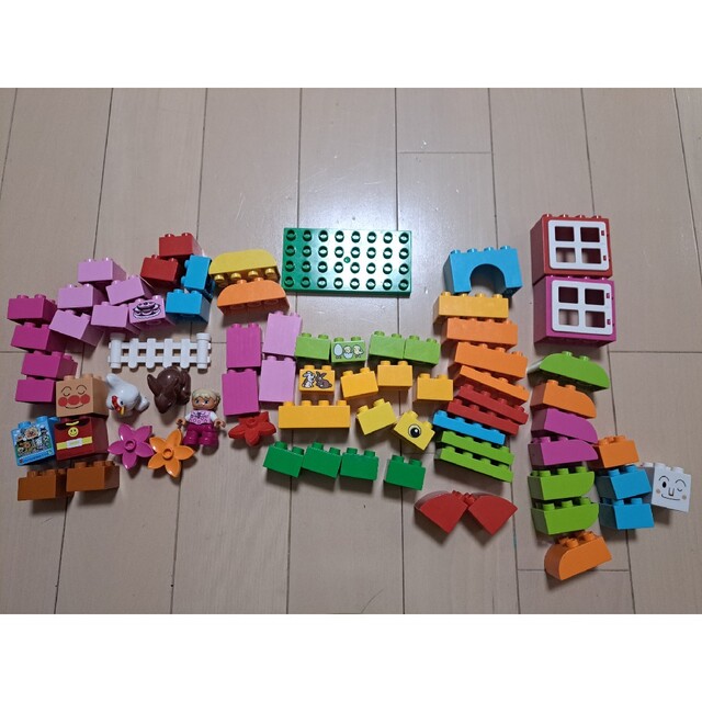 レゴ デュプロ ピンクのコンテナデラックス+基礎板 | primmo-flash.fr