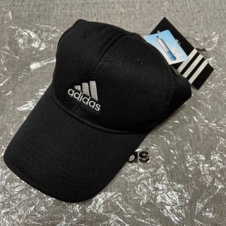 アディダス(adidas)の新品！アディダスメンズキャップ　黒(キャップ)