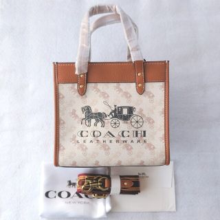 コーチ(COACH)のコーチ coach ホースアンドキャリッジ フィールドトート22 ベージュ(トートバッグ)