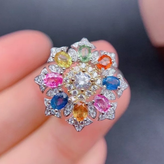 1392 最高級 sona ダイヤモンド リング マルチカラー レディースのアクセサリー(リング(指輪))の商品写真