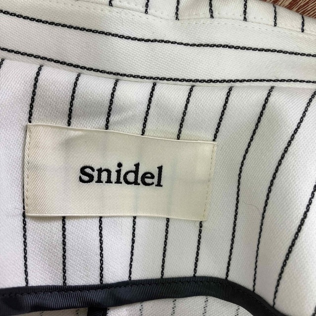 SNIDEL(スナイデル)のsnidel リラックスビックジャケット  フリーサイズ  ホワイト レディースのジャケット/アウター(テーラードジャケット)の商品写真