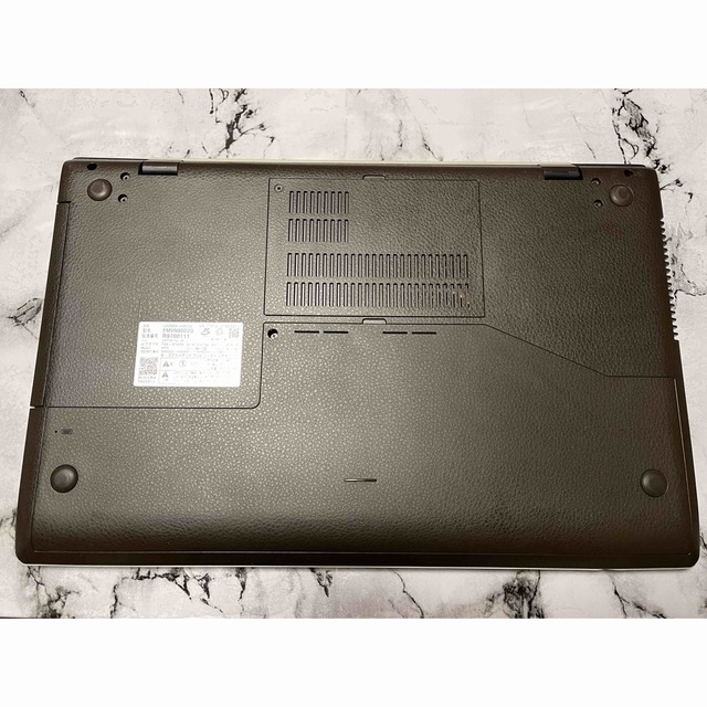 Fujitsu LifeBook NH90/D2 シャンパンゴールド 5