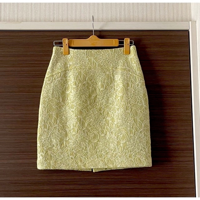 JUSGLITTY(ジャスグリッティー)のJUSGLITTYレースタイトスカート レディースのスカート(ミニスカート)の商品写真