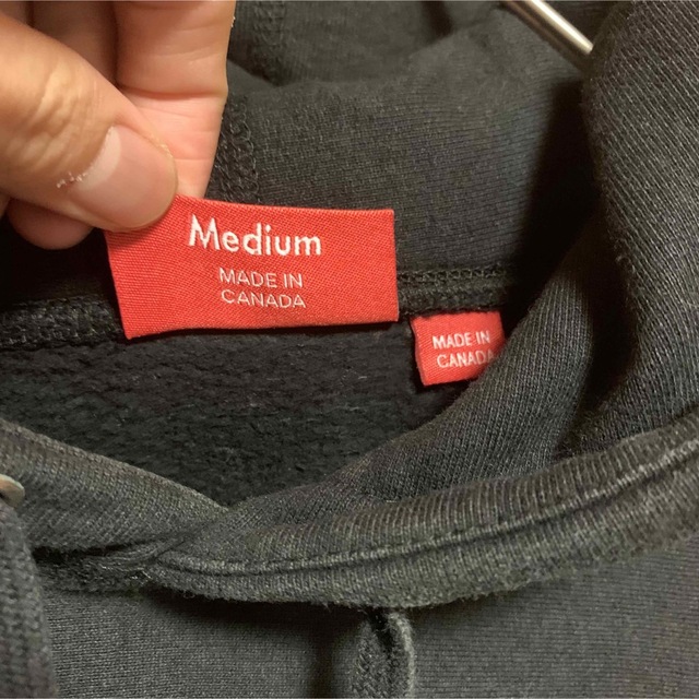 交換無料! supreme 17aw アラビックロゴパーカー フーディー 黒