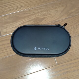 プレイステーションヴィータ(PlayStation Vita)のHORI　PlayStationVitaハードポーチ&ハードケース(携帯用ゲーム機本体)