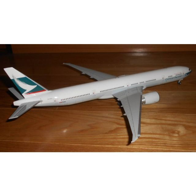 キャセイパシフィック航空 1/200 B777-300ER 公式モデル プラ製の通販