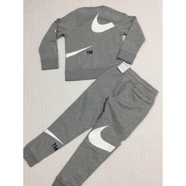 NIKE(ナイキ)のNIKE オシャレセットアップ　 キッズ/ベビー/マタニティのキッズ服男の子用(90cm~)(その他)の商品写真