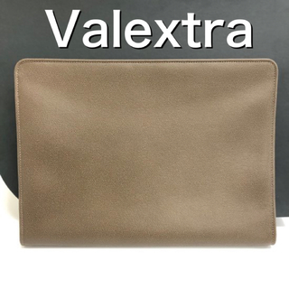 ヴァレクストラ クラッチバッグの通販 36点 | Valextraを買うならラクマ