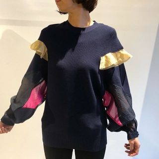 サカイ(sacai)の入手困難★sacaiサカイ★フリルネイビーニット定価7.5万紺(ニット/セーター)