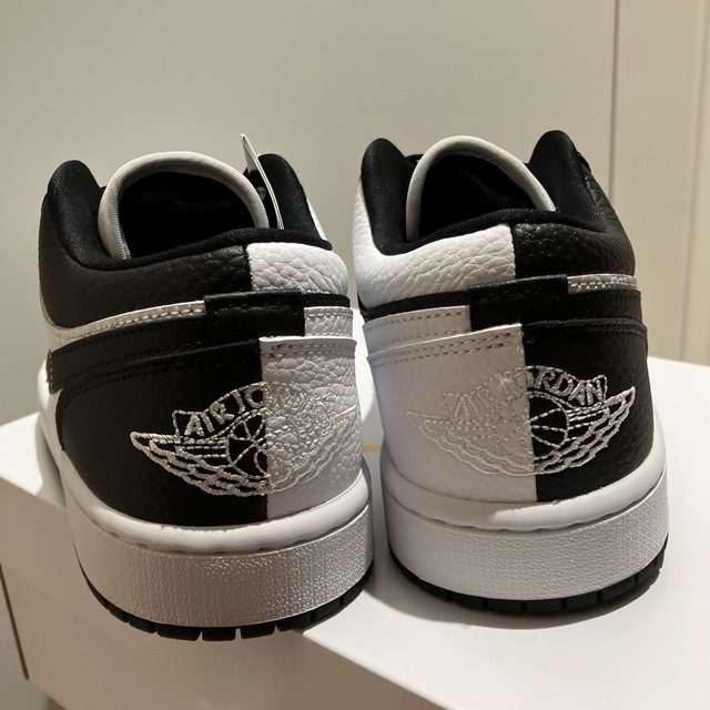 NIKE(ナイキ)のnike air jordan1 low メンズの靴/シューズ(スニーカー)の商品写真