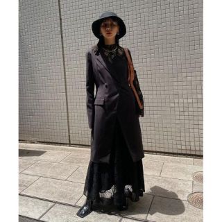 アメリヴィンテージ(Ameri VINTAGE)の完売新品 AMERI UND SUIT DOCKING LACE DRESS 黒(ロングワンピース/マキシワンピース)