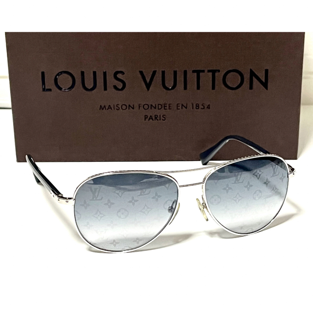 ⚜️LOUIS VUITTON⚜️サングラス LV モノグラム