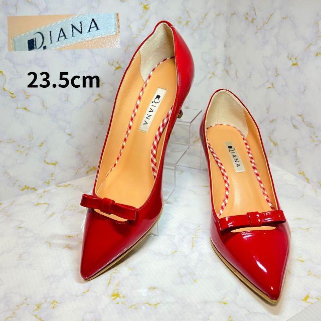 DIANA(ダイアナ)の✨情熱の赤✨ DIANA ダイアナ エナメルパンプス 23.5cm レディースの靴/シューズ(ハイヒール/パンプス)の商品写真