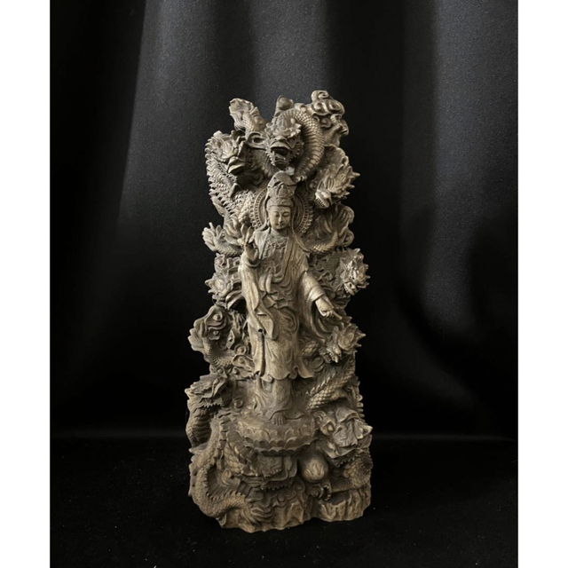 仏教工芸品　総楠製　一刀彫　極上彫　木彫仏像　九龍観音菩薩立像