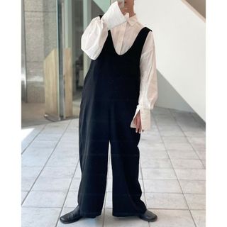 TODAYFUL - 【美品】完売 TODAYFUL Uネックコンビネゾン 黒 パンツ